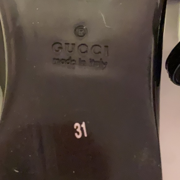 31 in kids and hardly ever worn 200$ - Picture 2 of 2